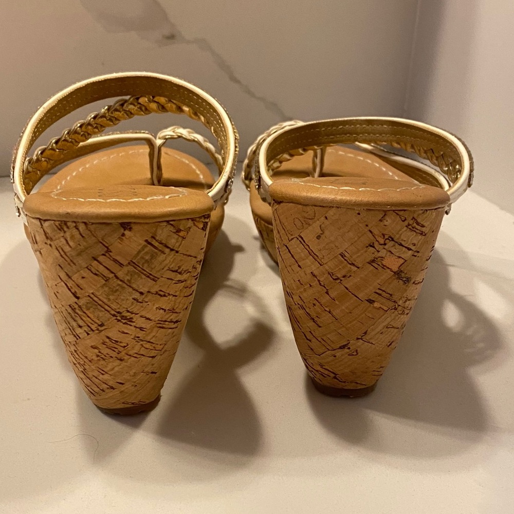 Wedges - Picture 4 of 8